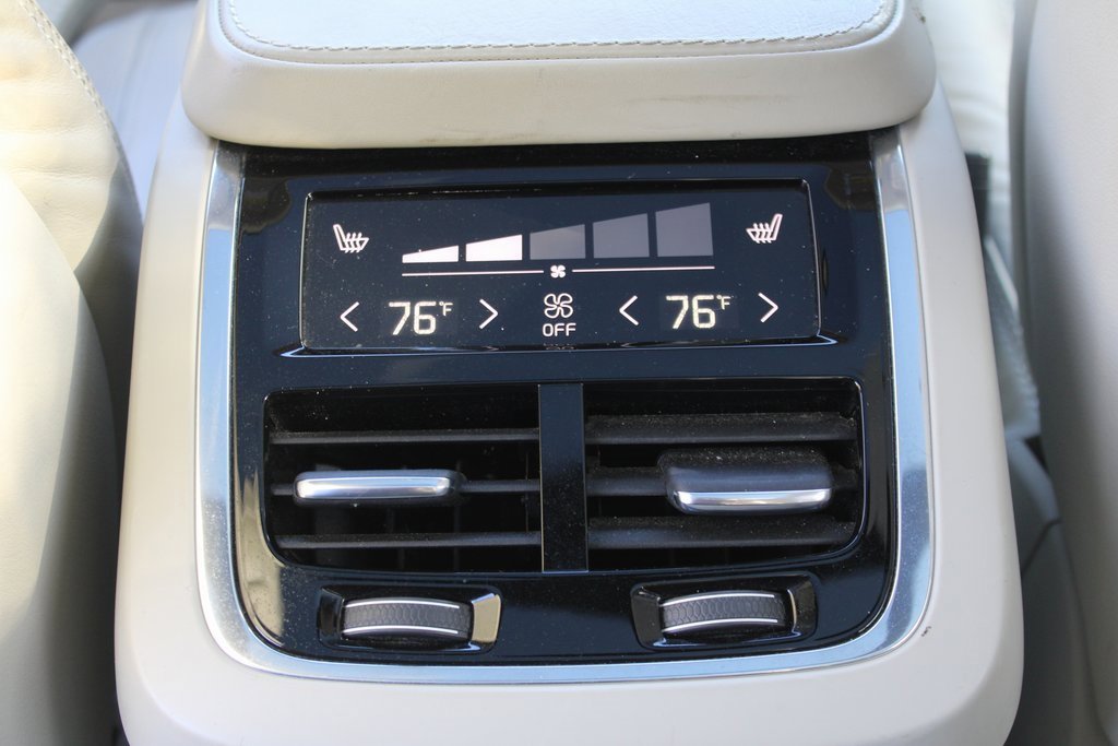 Used 2016 Volvo XC90 T6 Inscription image 34