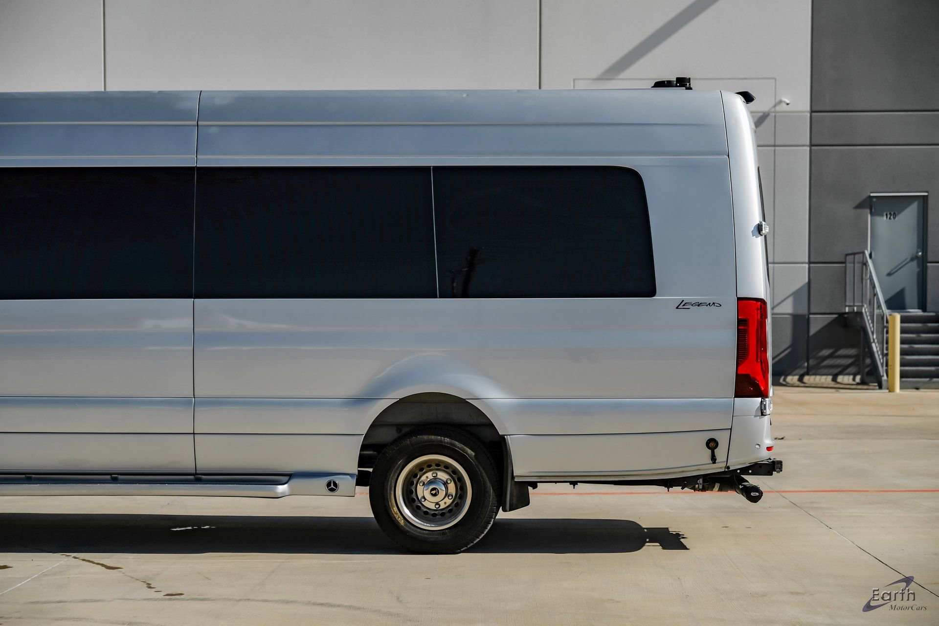 Used 2023 Mercedes-Benz Sprinter 3500 w/ Parking Package image 9