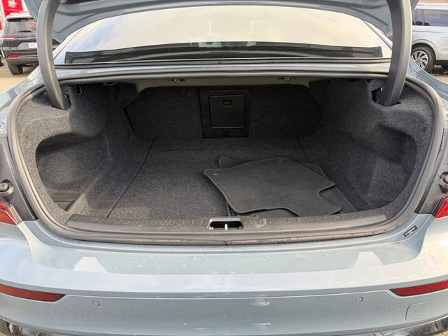 Used 2024 Volvo S60 B5 Core image 28