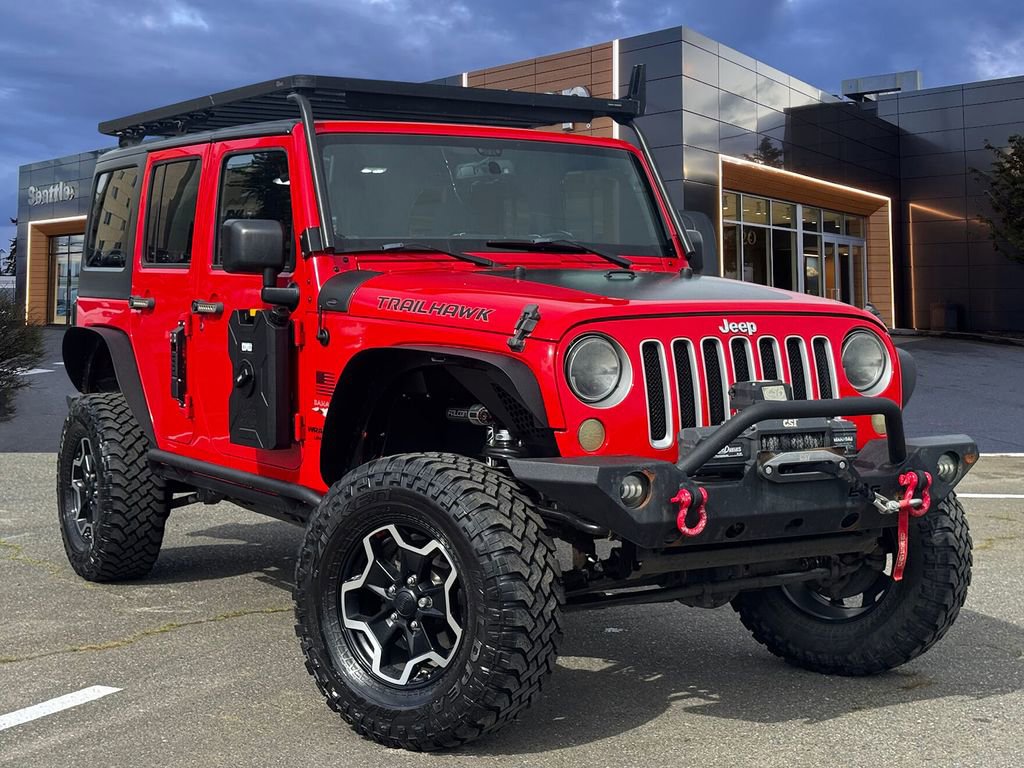 Used 2016 Jeep Wrangler Unlimited Sahara w/ Connectivity Group