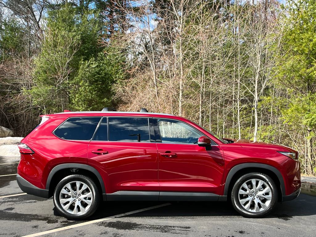 Used 2026 Toyota Grand Highlander Limited image 6