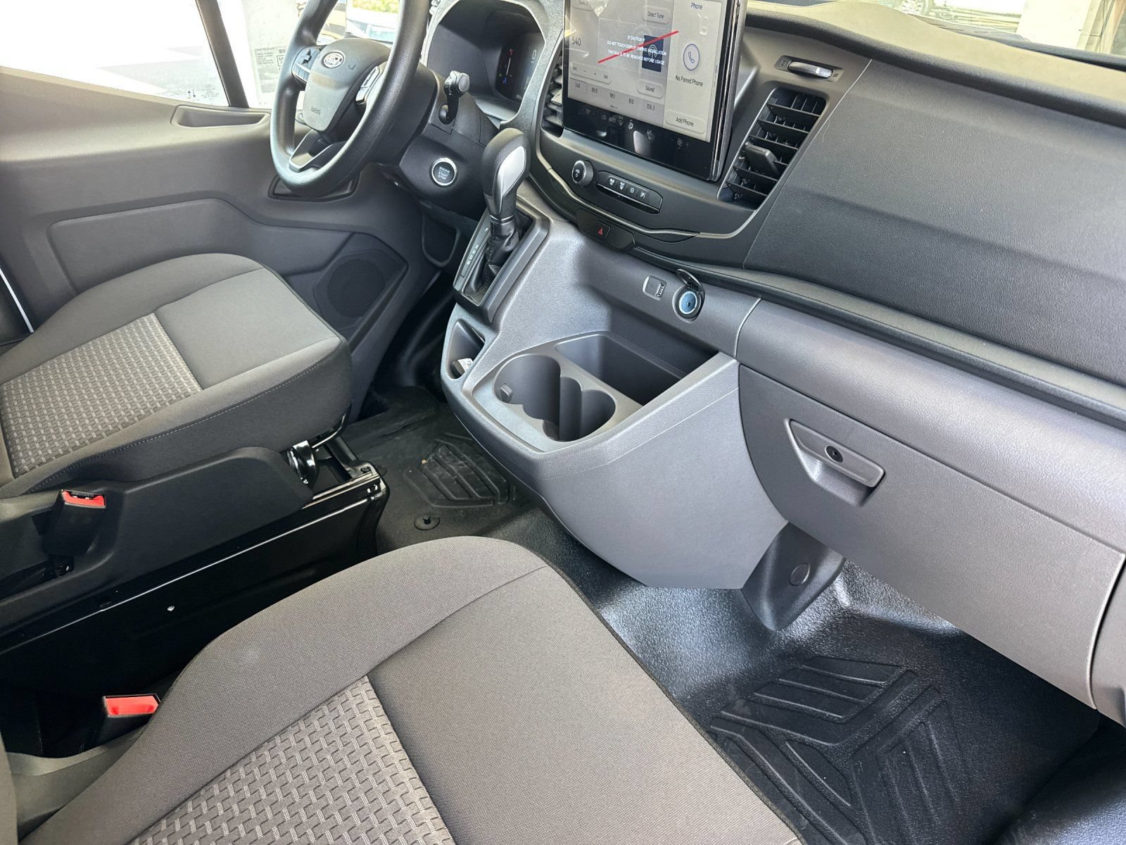 New 2026 Ford Transit 150 Low Roof RWD image 16