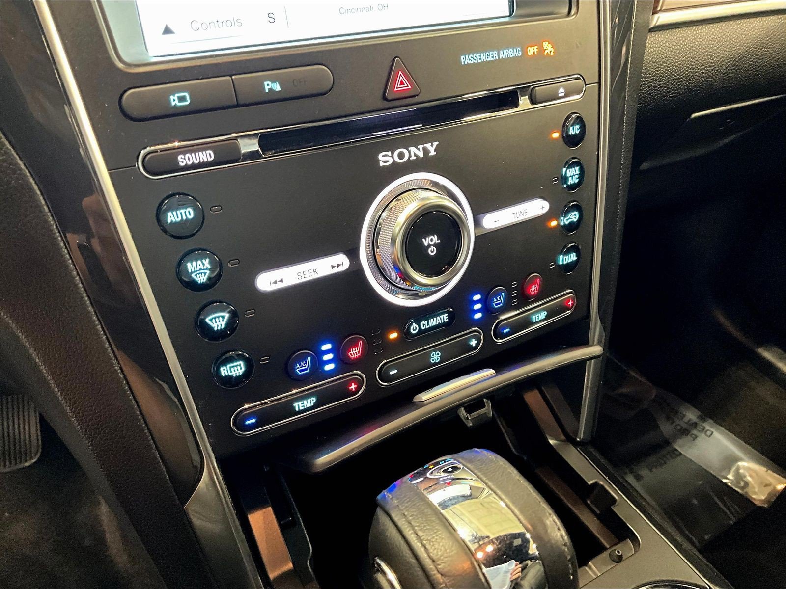 Used 2018 Ford Explorer Limited AWD/4WD image 15