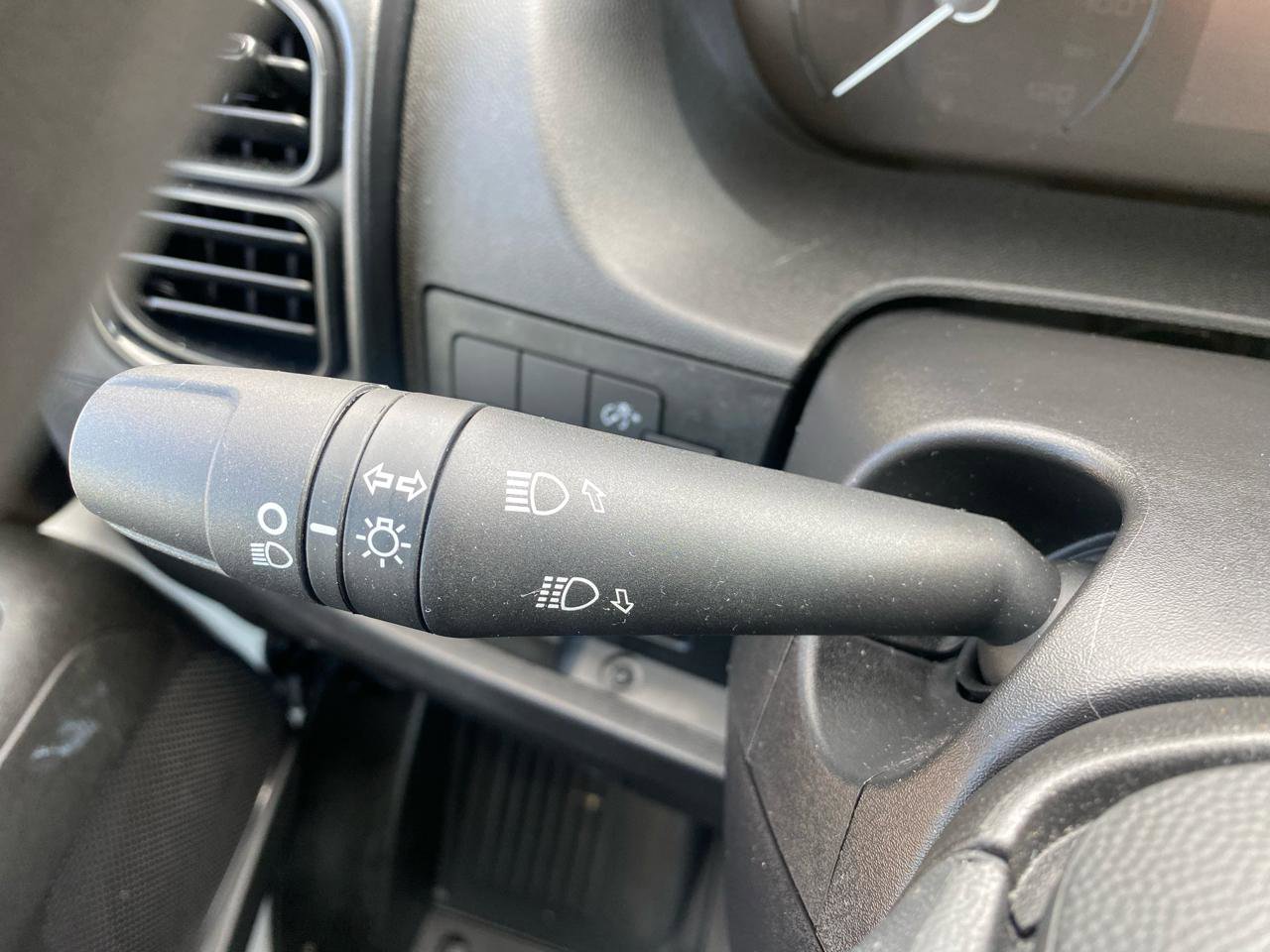 Used 2024 RAM ProMaster 1500 w/ Convenience Group image 27