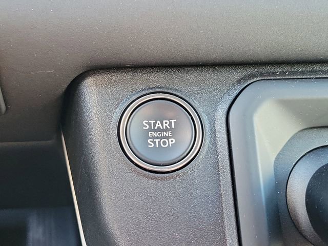 Certified 2025 Land Rover Defender 110 S image 28