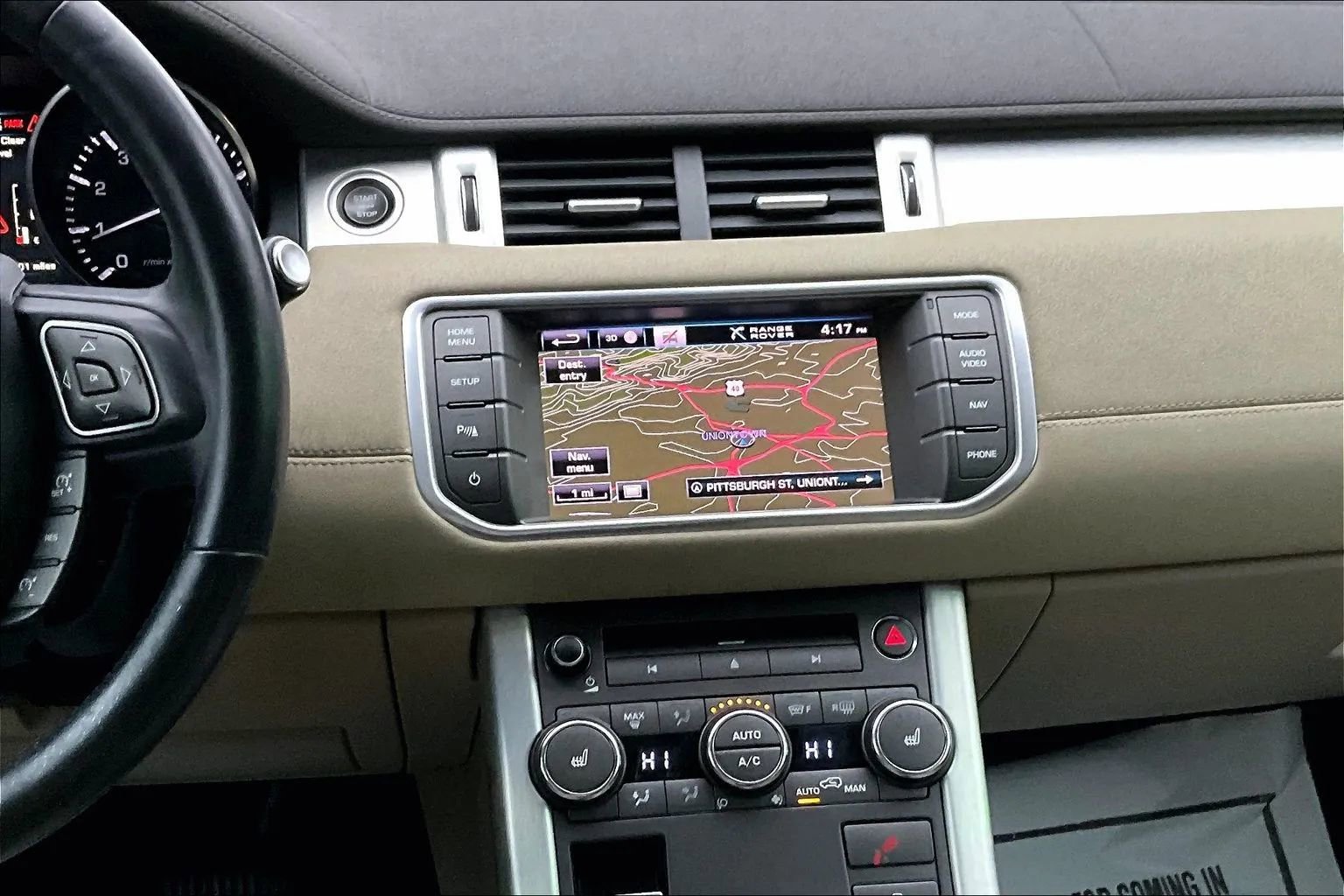 Used 2013 Land Rover Range Rover Evoque Pure Premium image 6