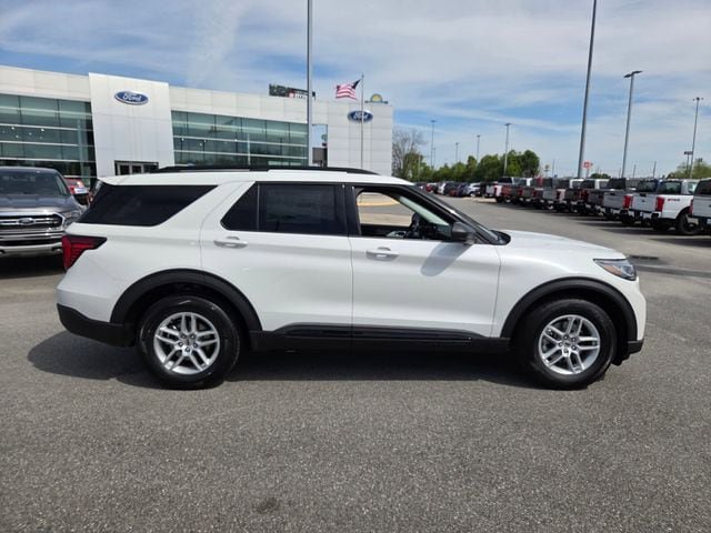 New 2026 Ford Explorer Active RWD image 43