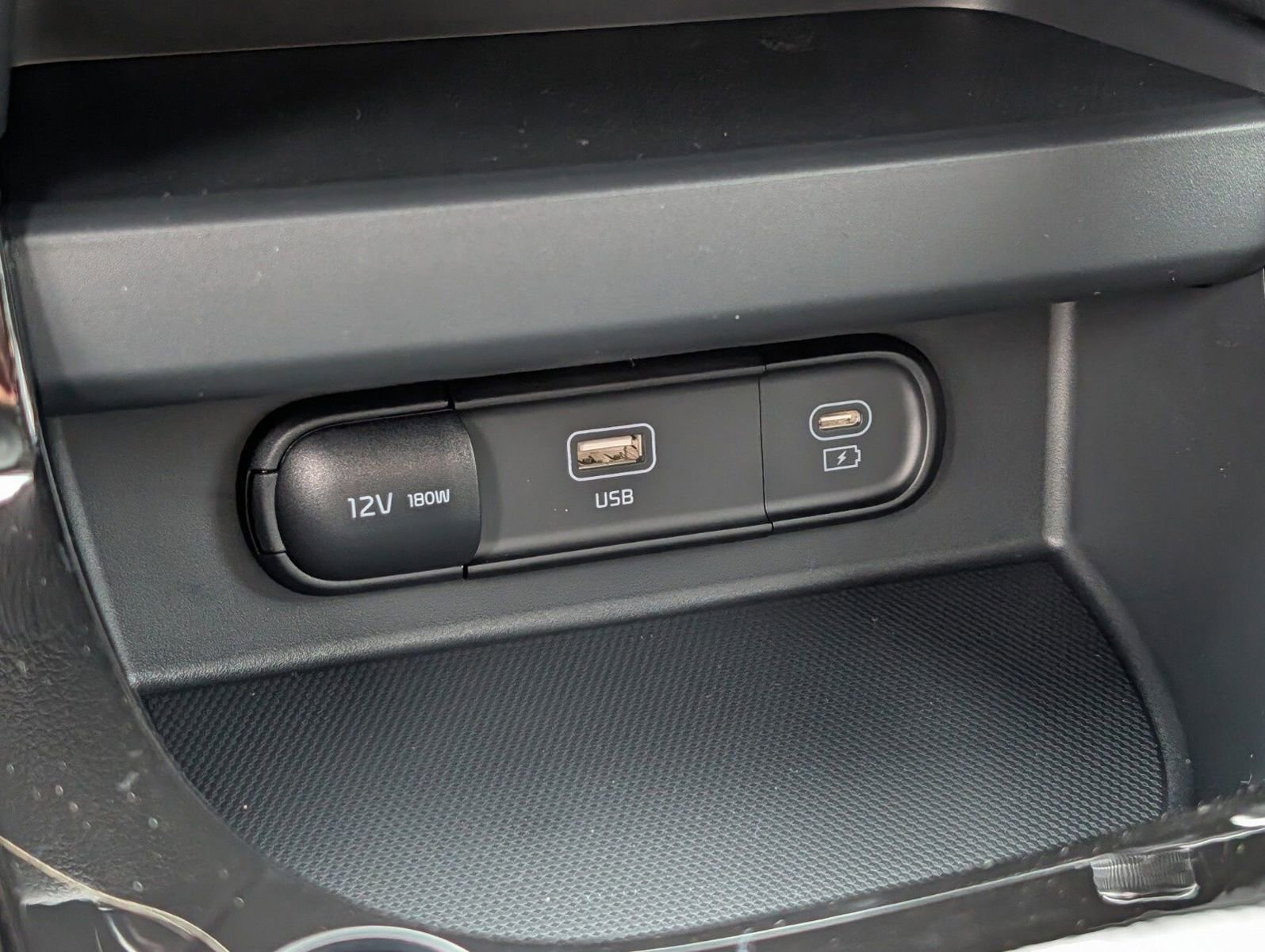 New 2026 Kia Seltos S image 9