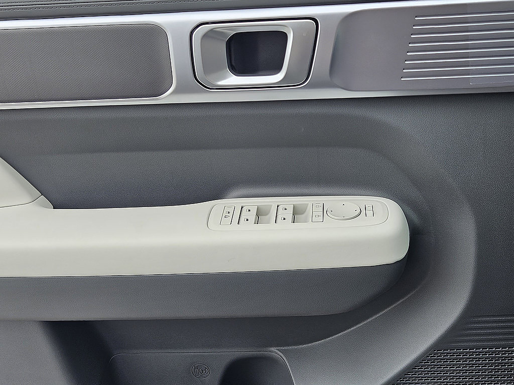 New 2026 Hyundai Santa Fe SE FWD image 22