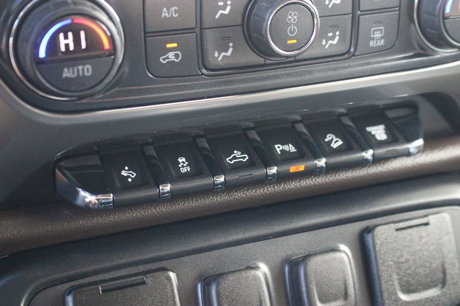 Used 2016 Chevrolet Silverado 2500 LTZ w/ Duramax Plus Package image 28