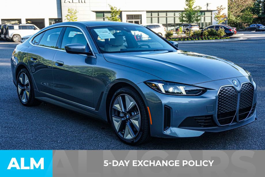 Used 2025 BMW i4 eDrive40 w/ Premium Package image 4