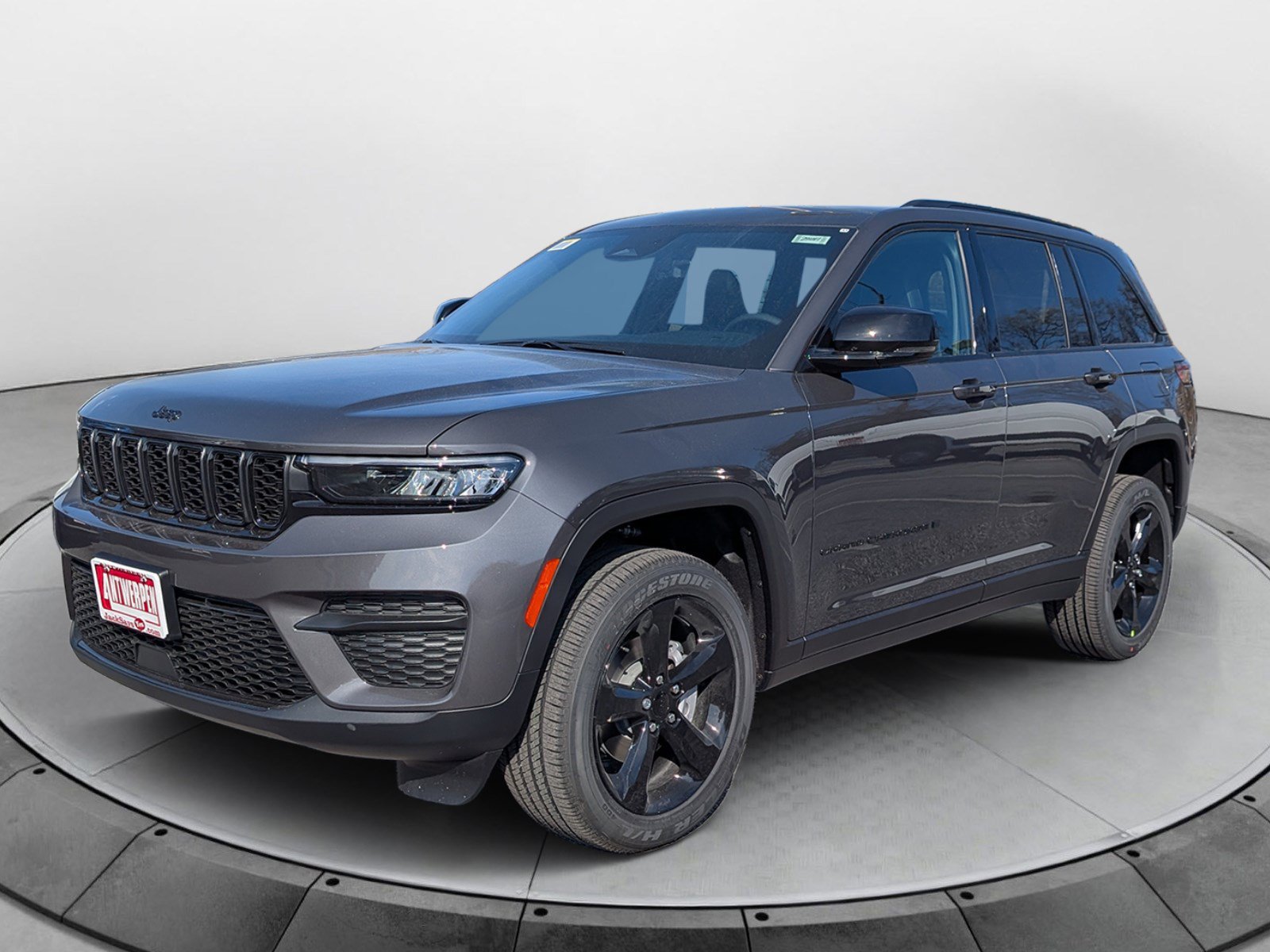 New 2025 Jeep Grand Cherokee Altitude AWD/4WD image 6