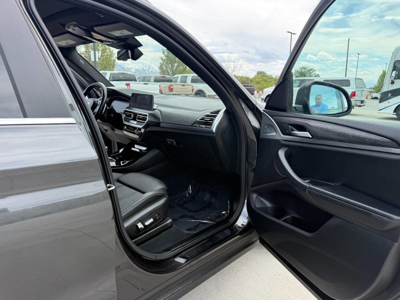 Used 2024 BMW X3 xDrive30i image 22