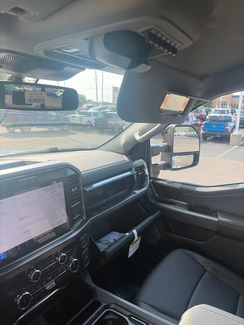 New 2026 Ford F350 Lariat w/ Black Appearance Package AWD/4WD image 32