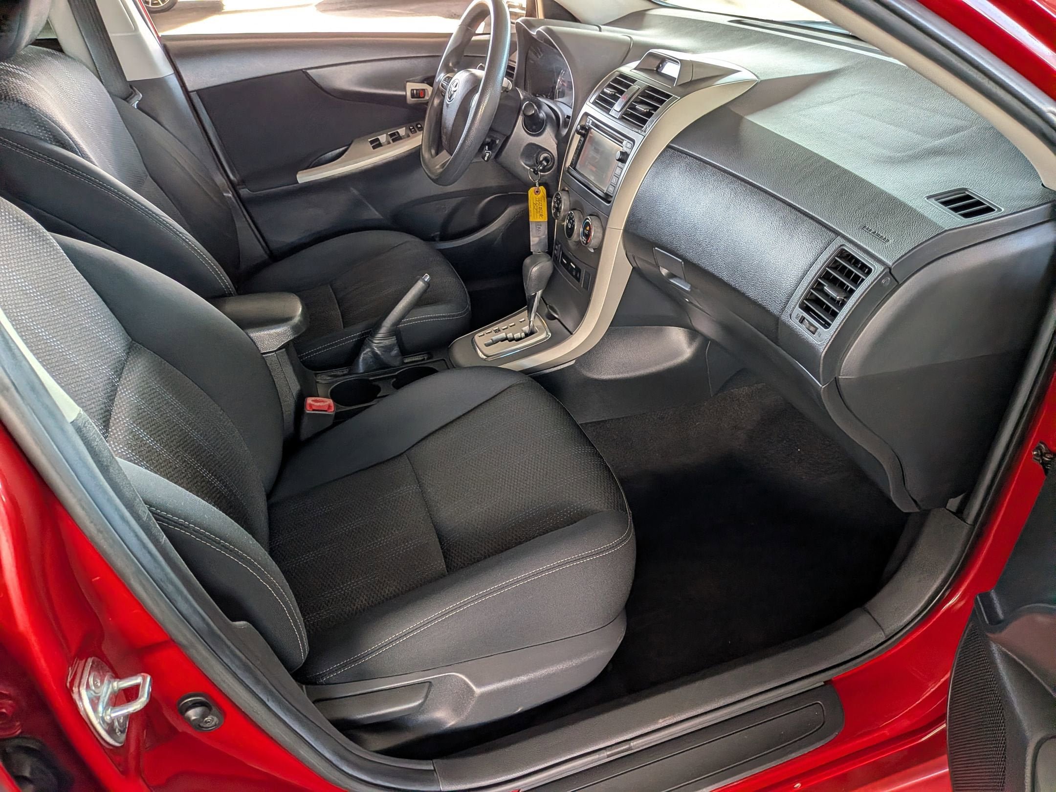 Used 2012 Toyota Corolla S FWD image 30