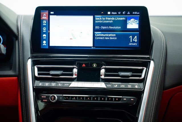 Used 2025 BMW 840i xDrive w/ Comfort Seating Package image 34