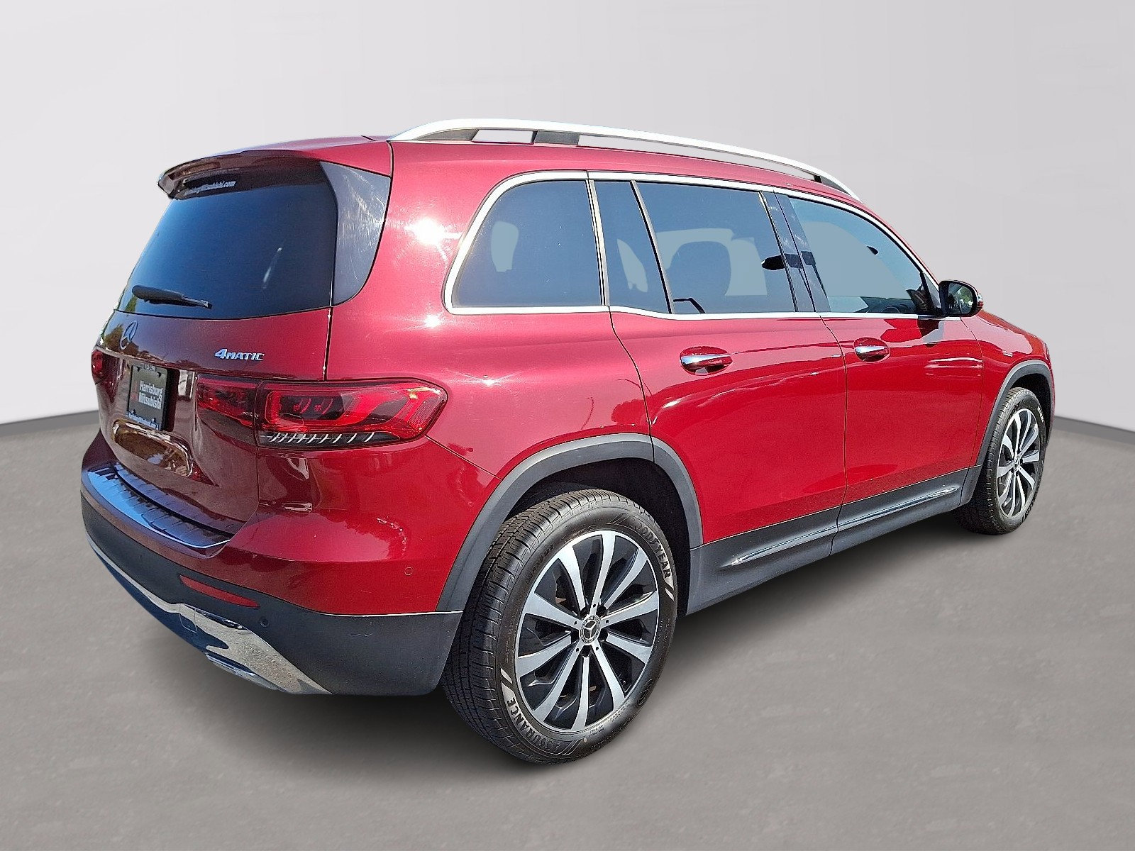 Used 2020 Mercedes-Benz GLB 250 4MATIC w/ Premium Package image 7