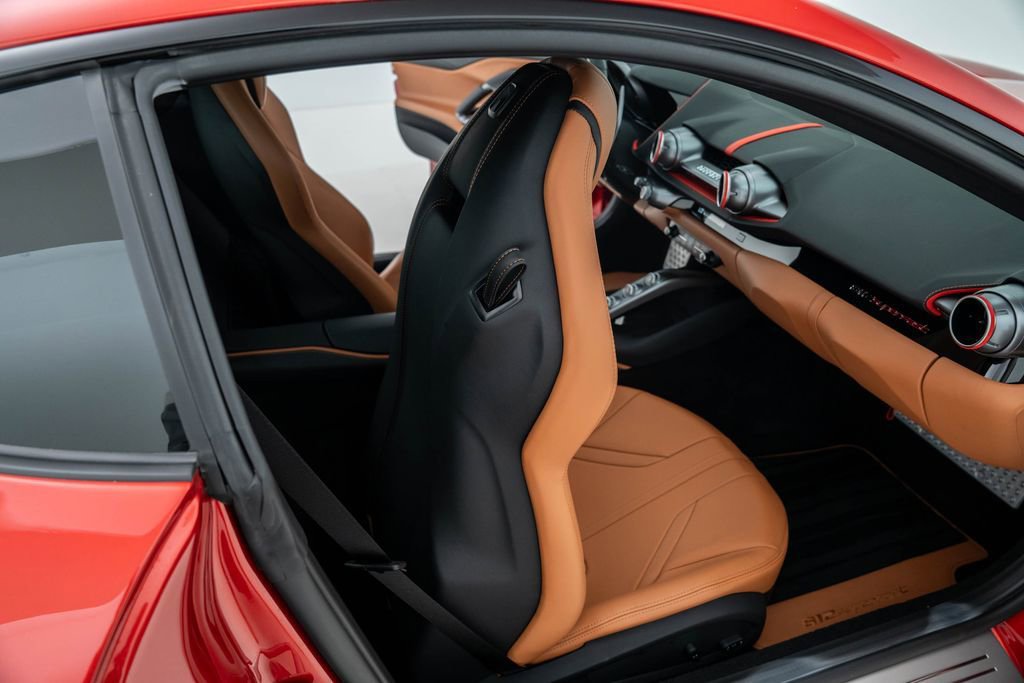 Used 2019 Ferrari 812 Superfast image 44