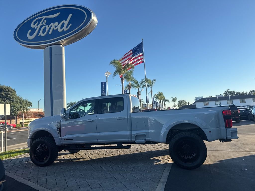 Used 2026 Ford F450 Lariat AWD/4WD image 31