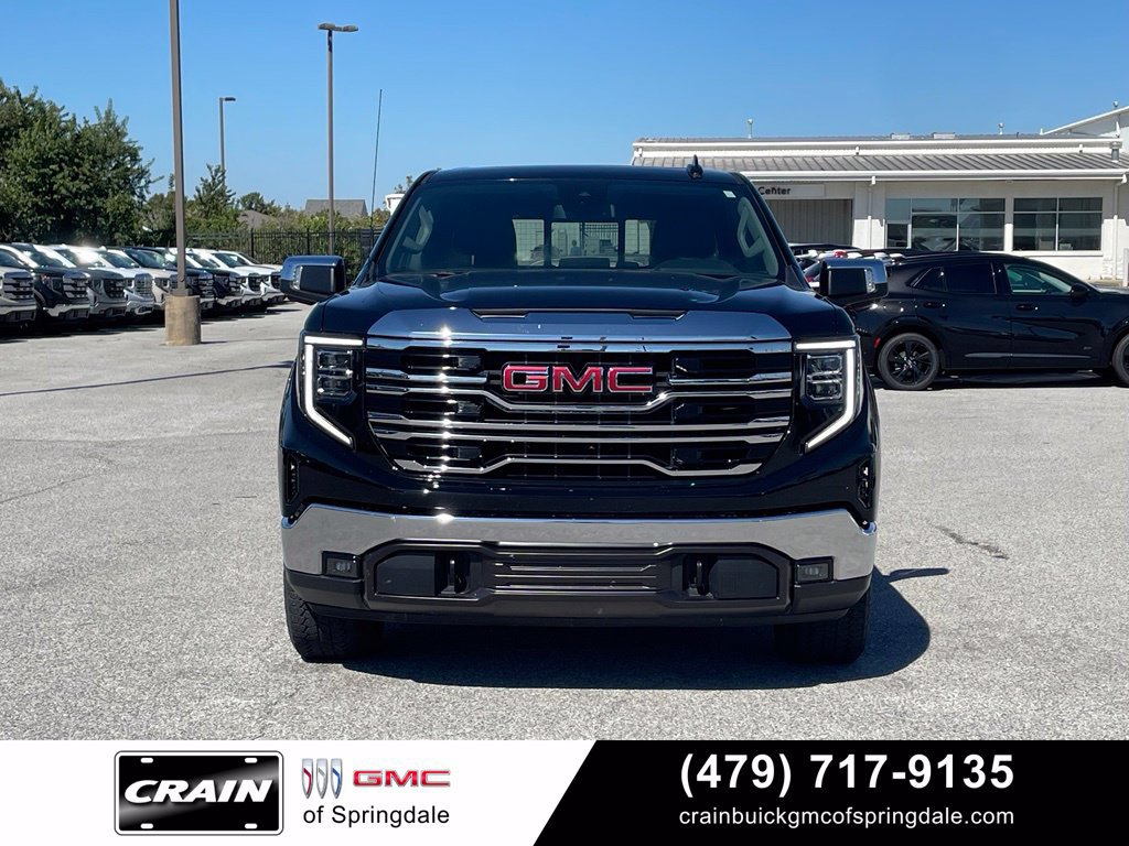 Used 2024 GMC Sierra 1500 SLT w/ SLT Convenience Package AWD/4WD image 2