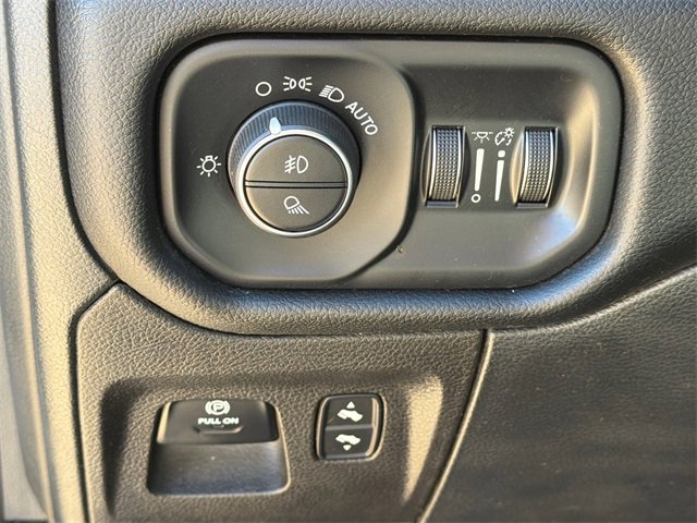 Used 2022 RAM 1500 Laramie w/ Laramie Southwest Edition image 28