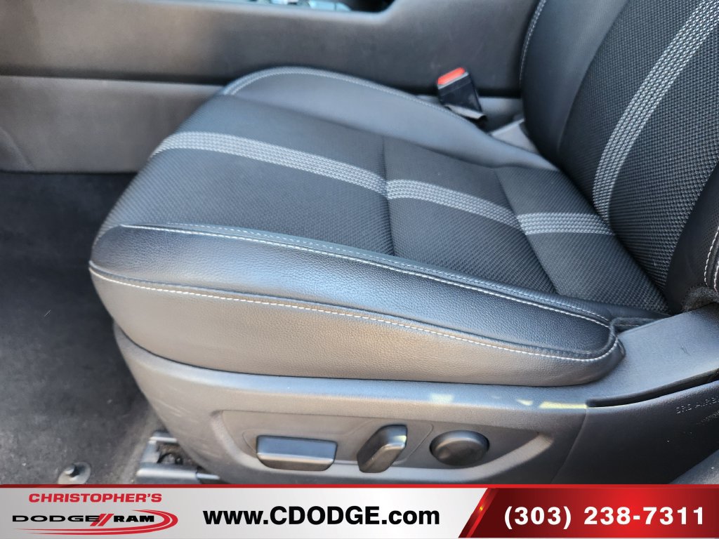 Used 2025 MAZDA CX-50 AWD 2.5 S w/ Preferred Package image 17