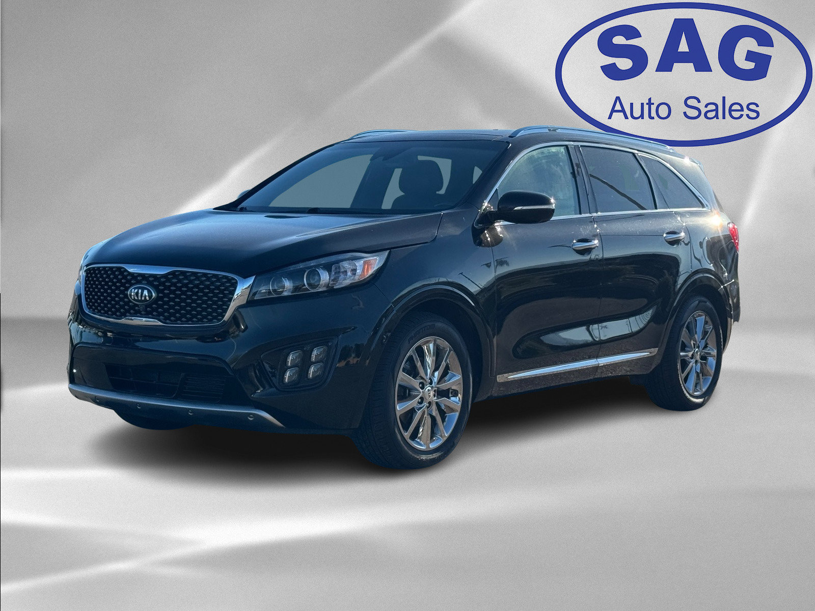 Used 2016 Kia Sorento SX w/ SXL Technology Package image 2