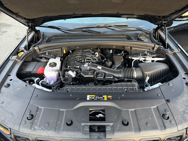 New 2025 Jeep Grand Cherokee Limited w/ Luxury Tech Group II AWD/4WD image 29