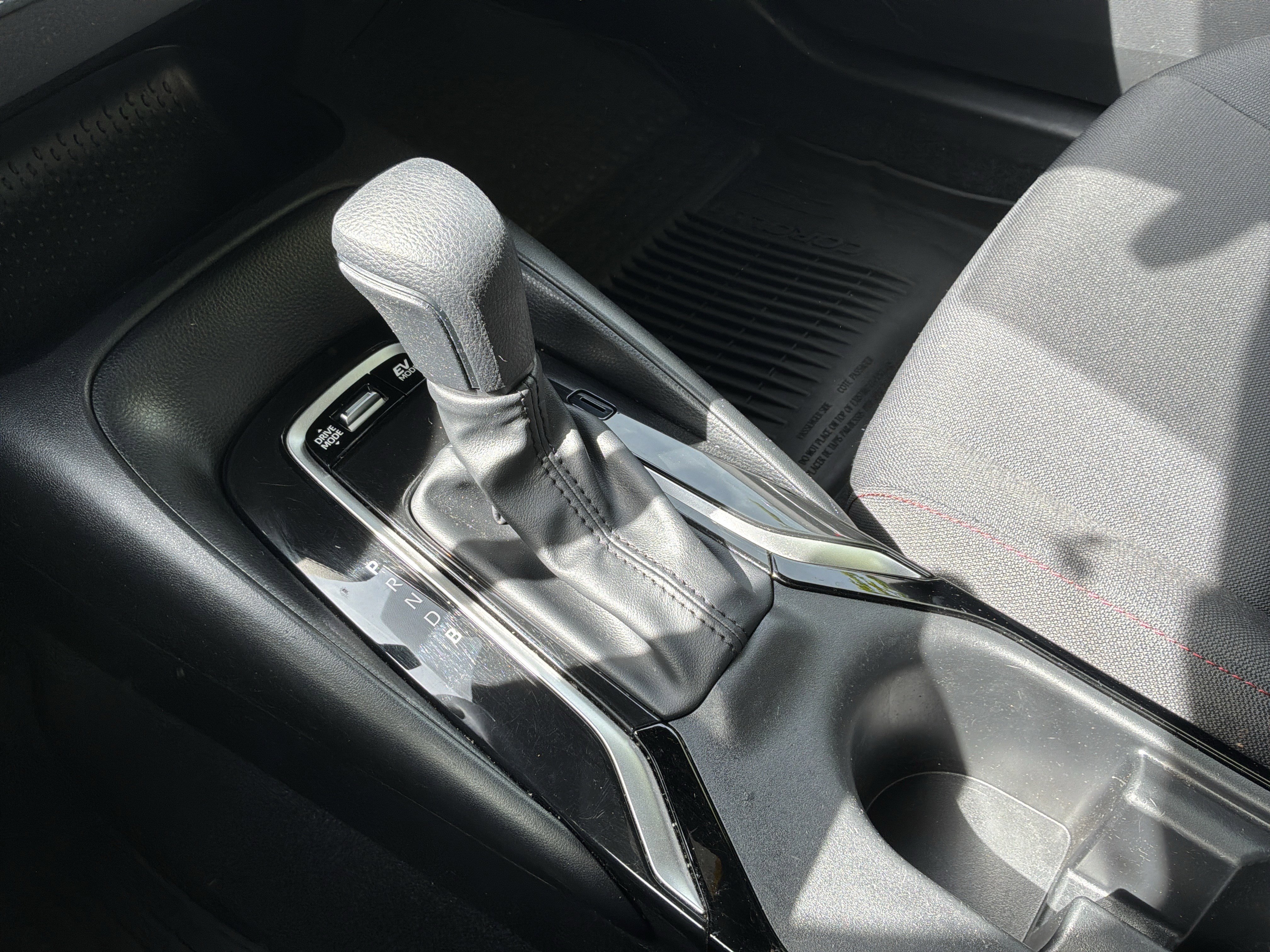 Used 2023 Toyota Corolla SE image 26