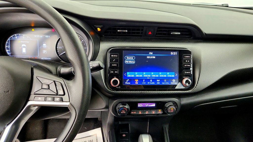 Used 2021 Nissan Kicks SV FWD image 17