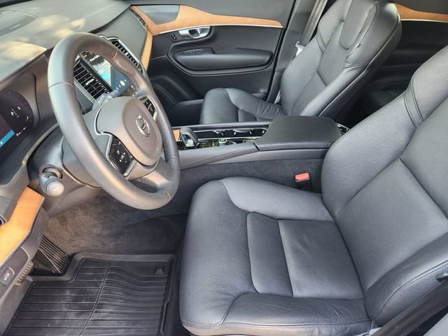 Used 2024 Volvo XC90 B6 Plus w/ Protection Package Premier AWD/4WD image 4