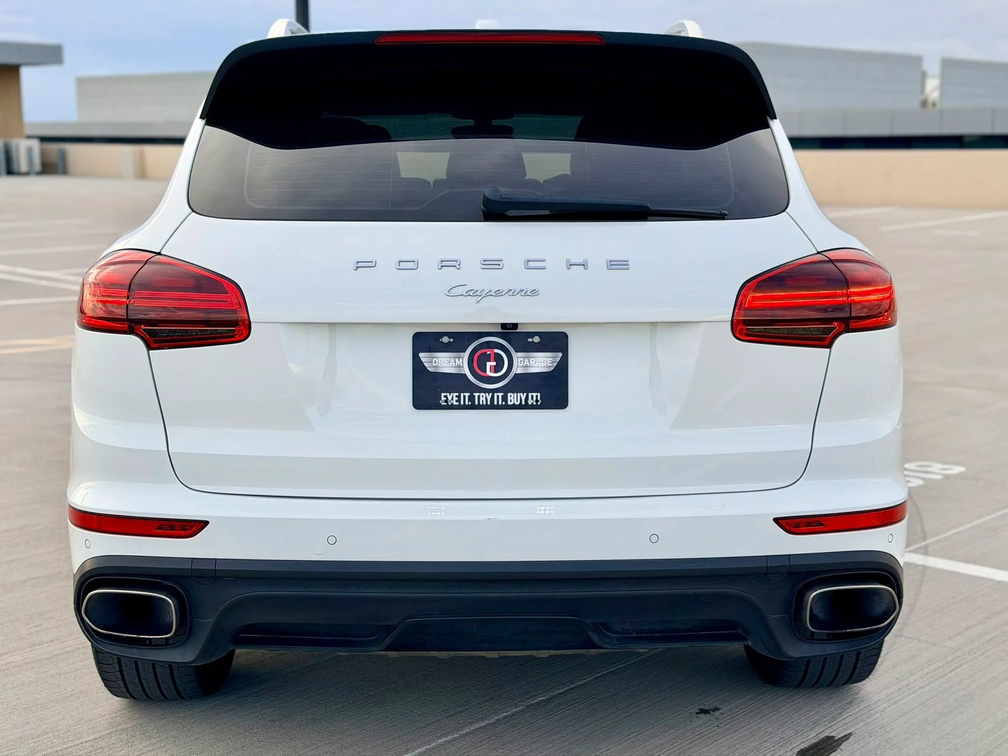 Used 2016 Porsche Cayenne AWD/4WD image 4