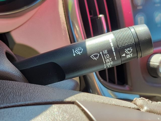 Used 2015 Buick LaCrosse FWD image 17