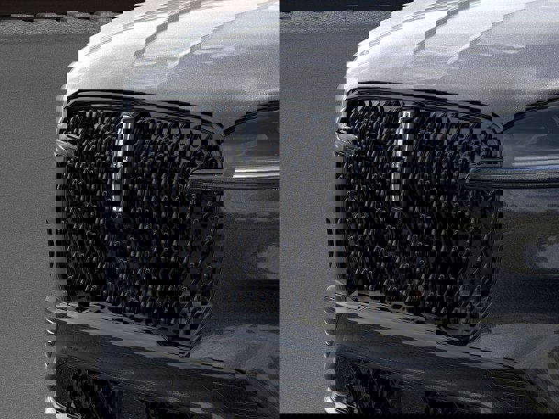 New 2025 Lincoln Aviator AWD w/ Jet Appearance Package image 17