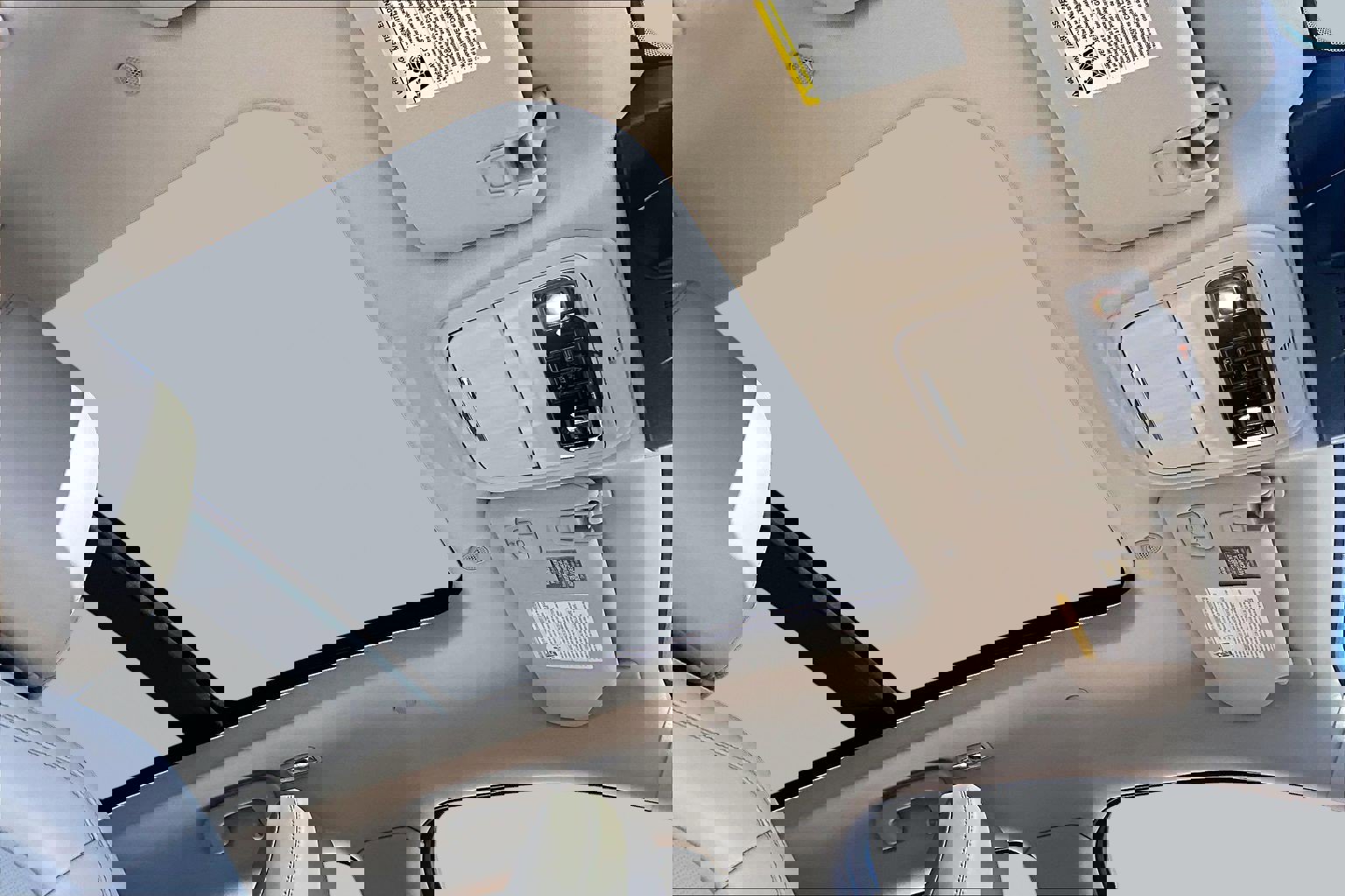 Used 2022 Lincoln Corsair AWD w/ Premium Package image 17