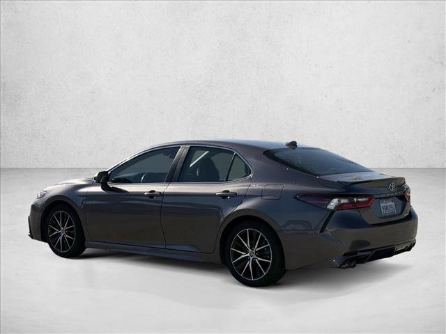 Used 2022 Toyota Camry SE FWD image 7