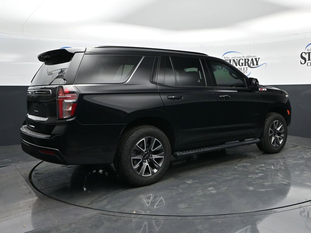 Used 2023 Chevrolet Tahoe Z71 w/ Luxury Package AWD/4WD image 7