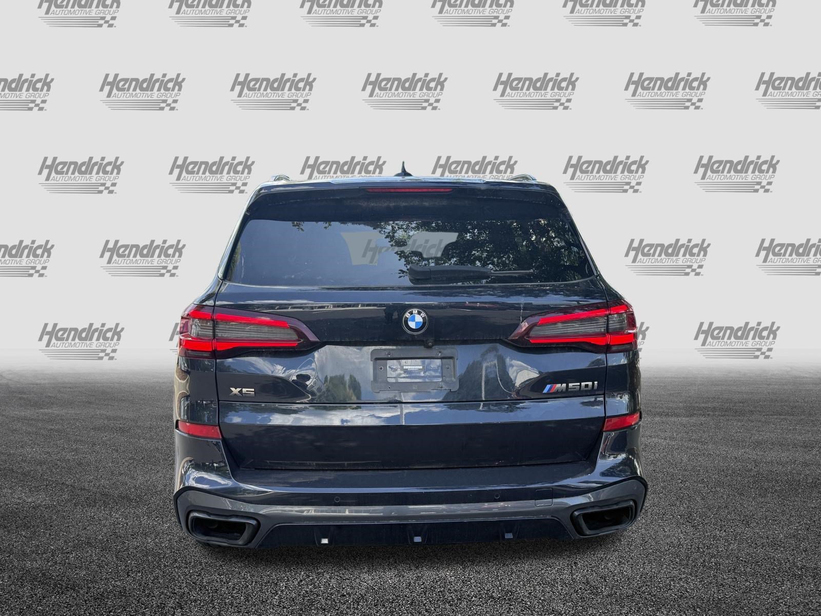 Used 2022 BMW X5 M50i AWD/4WD image 10