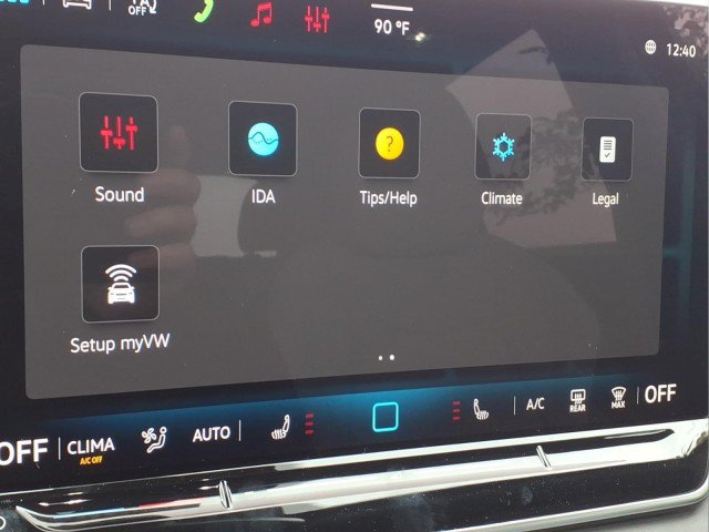 New 2026 Volkswagen Tiguan SE R-Line AWD/4WD image 23