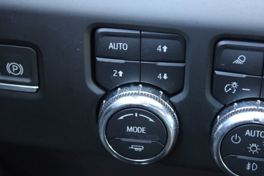 Used 2024 GMC Sierra 2500 AT4 w/ AT4 Premium Plus Package image 30