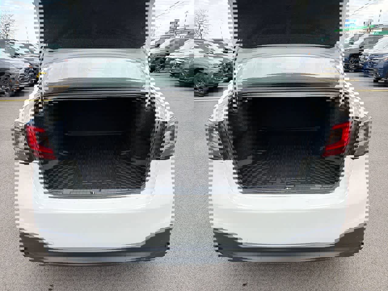 Used 2021 Subaru Legacy Premium AWD/4WD image 38