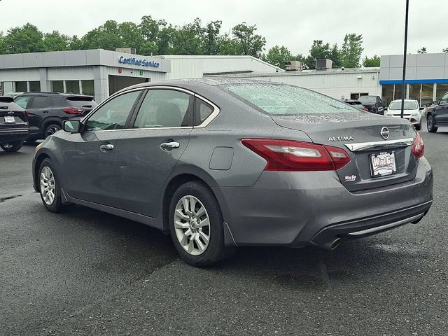 Used 2018 Nissan Altima 2.5 S w/ S Convenience Package FWD image 4