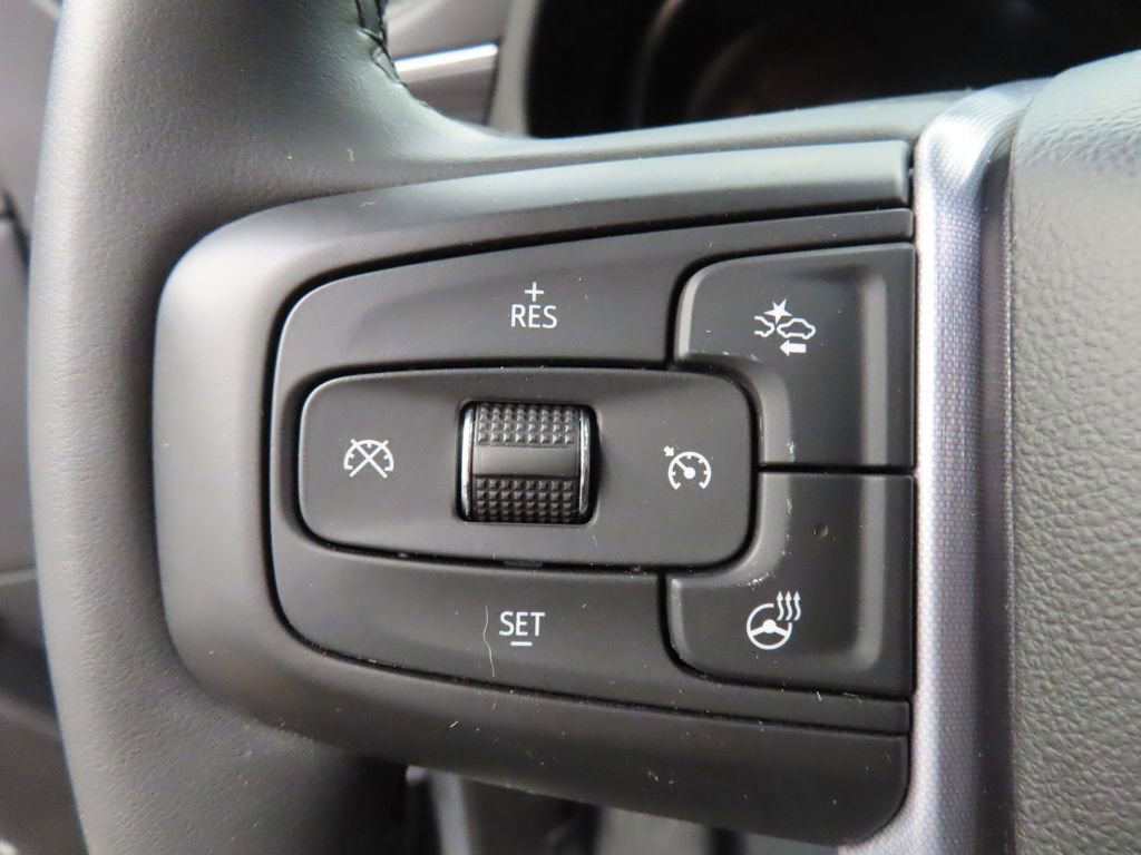 Used 2024 GMC Yukon SLT w/ SLT Luxury Package image 52