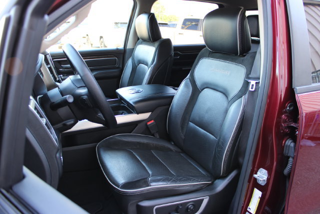 Used 2019 RAM 1500 Laramie AWD/4WD image 15