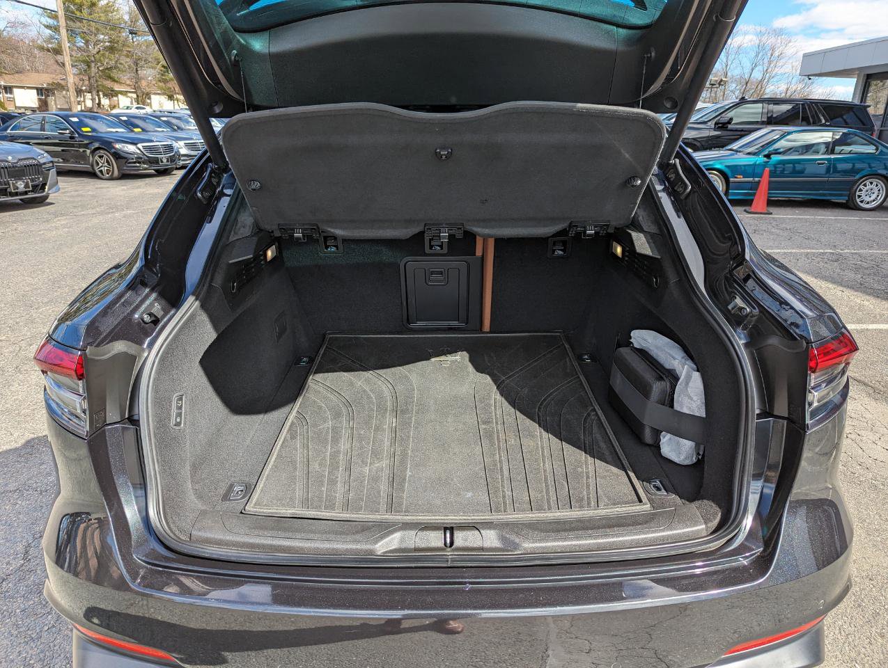 Used 2022 Maserati Levante Modena image 44