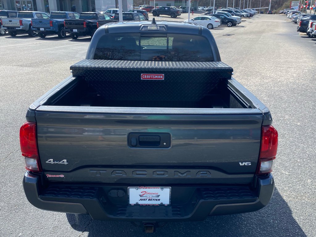 Used 2023 Toyota Tacoma SR5 w/ Technology Package image 10