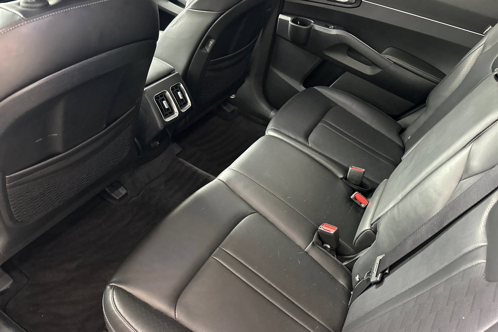 Used 2024 Kia Sorento S w/ Panoramic Sunroof Package AWD/4WD image 12
