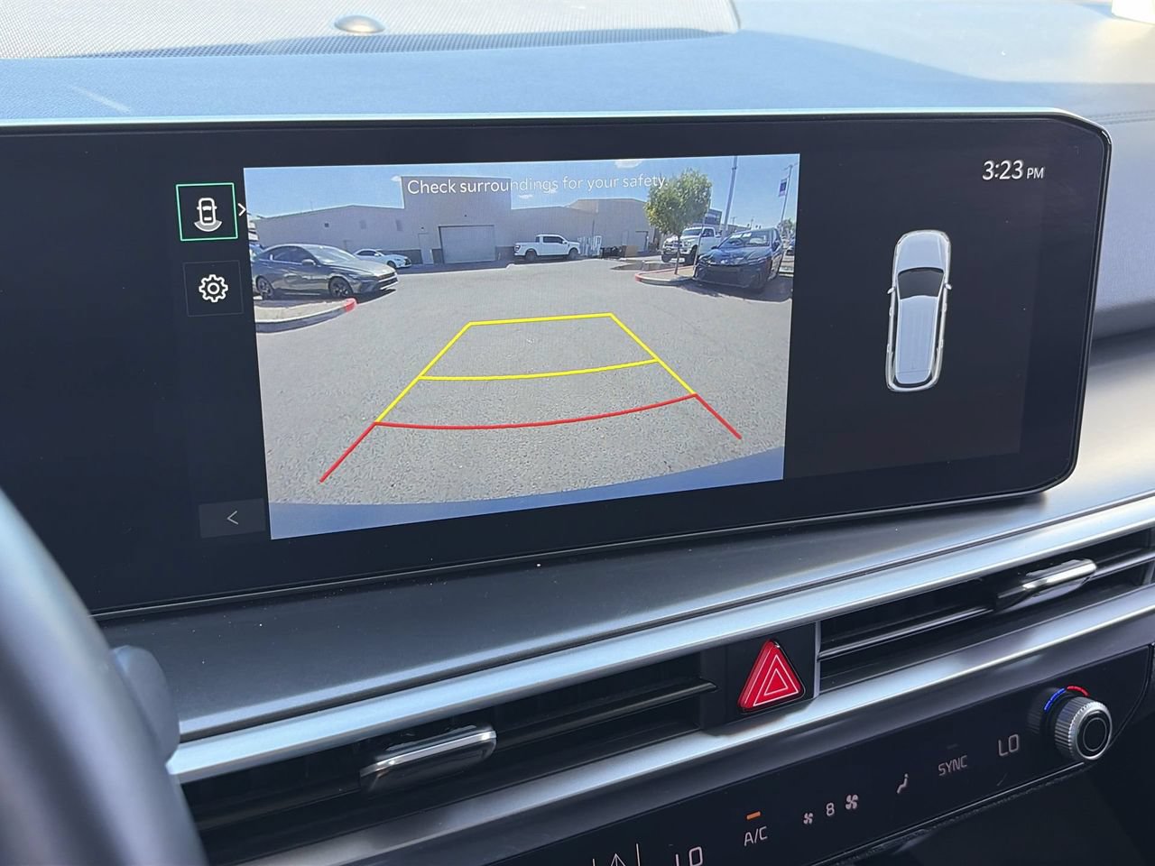 Certified 2024 Kia Sorento S w/ Panoramic Sunroof Package FWD image 24