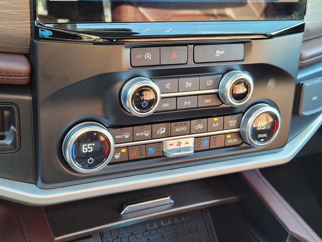 Used 2024 Ford Expedition Max Limited image 30