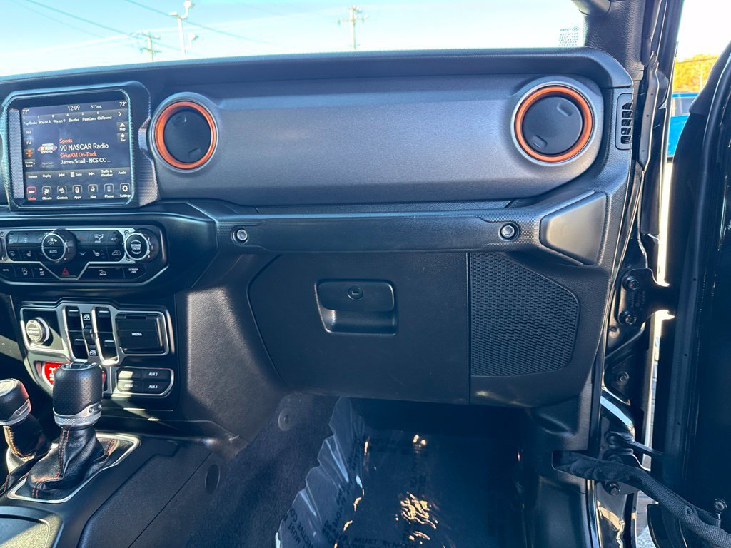 Certified 2023 Jeep Gladiator Mojave w/ LED Lighting Group AWD/4WD image 25